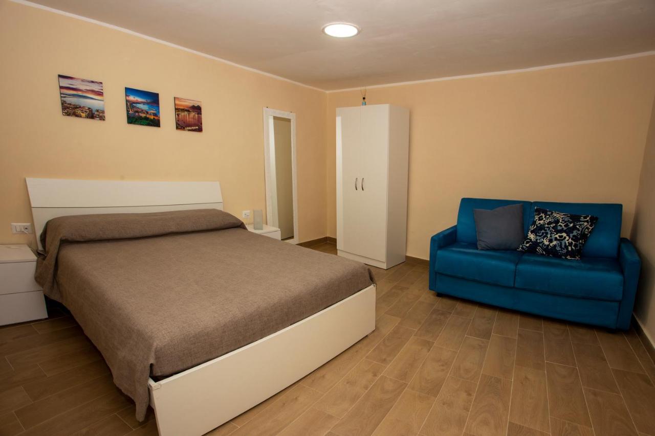 Maison Atri 17 Napoli Bagian luar foto