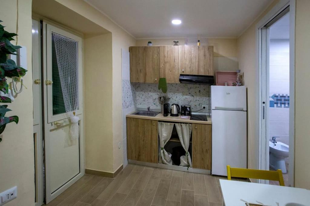 Maison Atri 17 Napoli Bagian luar foto
